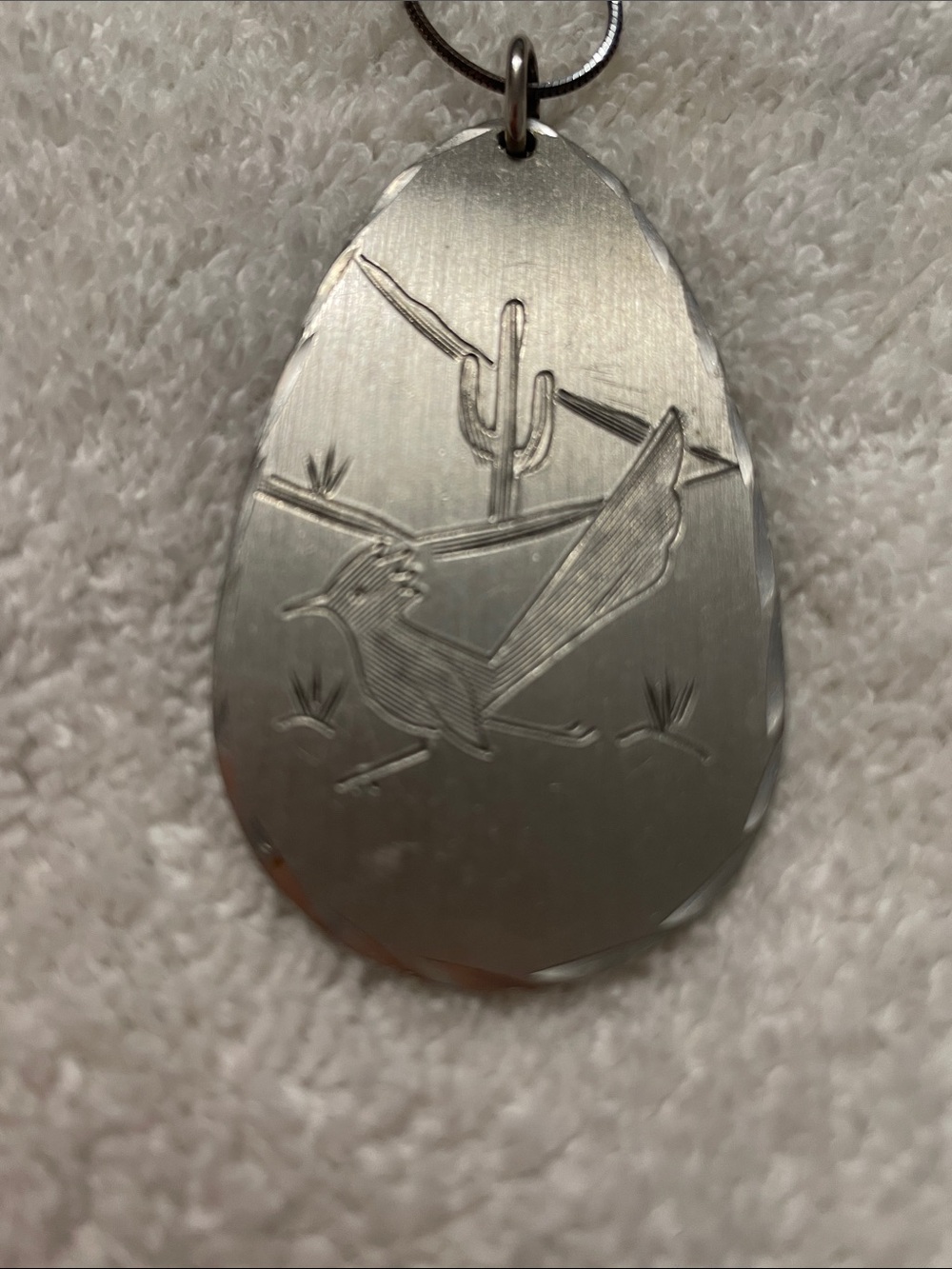 Engraved Desert Bird Teardrop Pendant - Silver Tone
